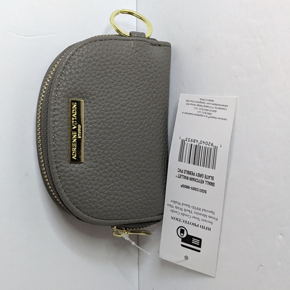 NWT Adrienne Vittadini Small Keychain Wallet - Picture 1 of 11